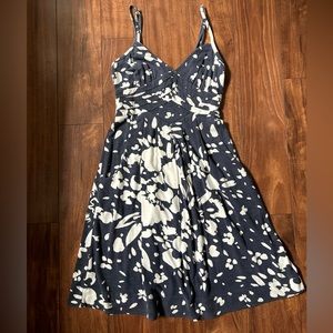 Cute sundress with pockets